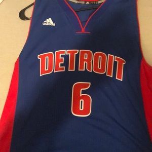 Detroit, Smith Jersey